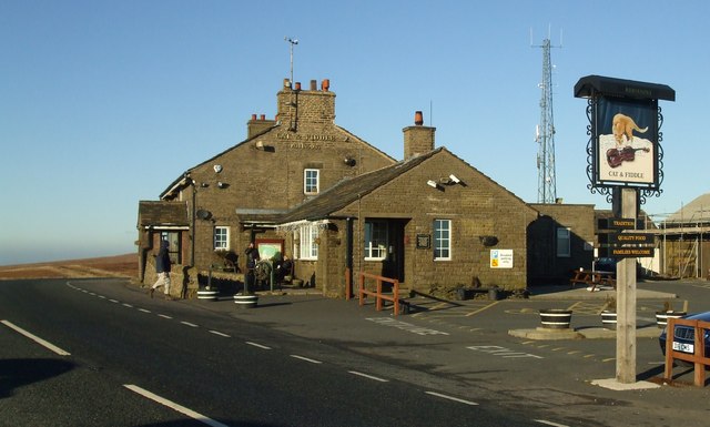 cat_and_fiddle_inn _-_-geograph org uk _-_ 1093639